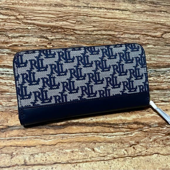 Ralph Lauren - Picture 3 of 8